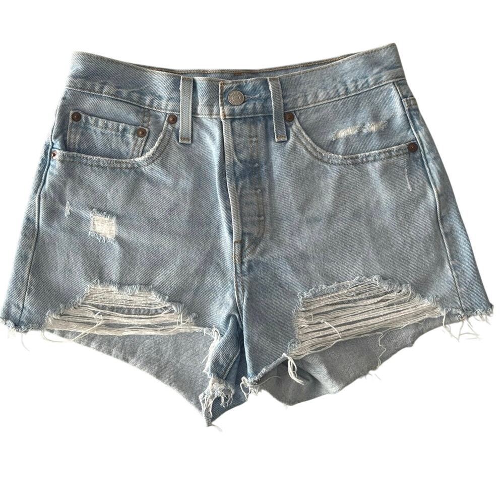 Levi’s 501 button fly raw hem denim mini shorts size 27 coastal cowgirl festival